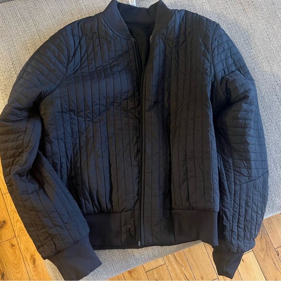 Lululemon reversible bomber jacket - Picture 4 of 5